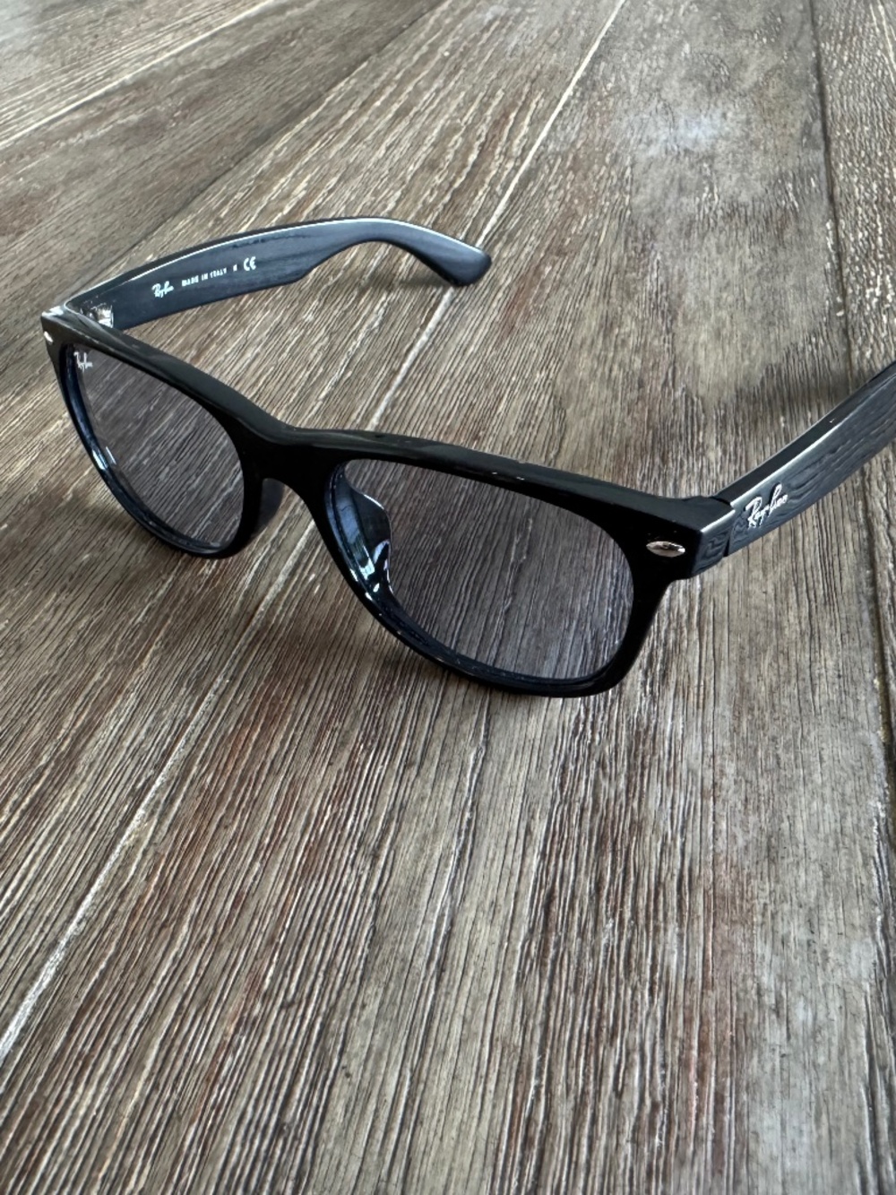 Ray-Ban Black Wayfarer Style Eyeglasses Low Light Sunglasses Frames w/ Case